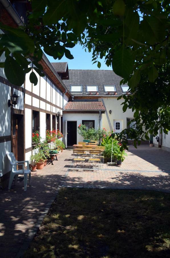 Pension Am Park Wörlitz Exterior foto